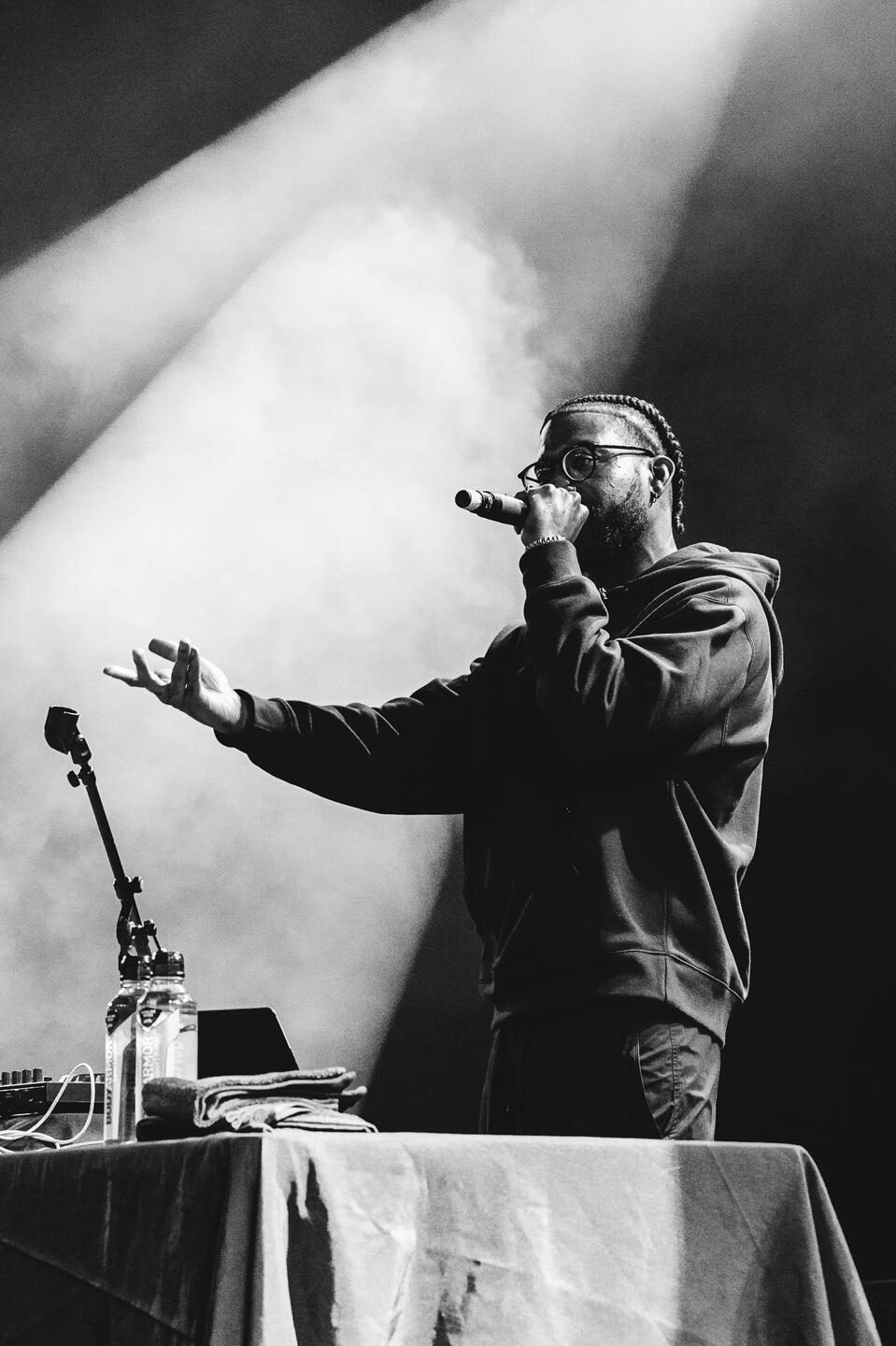 Deniro Farrar's DJ